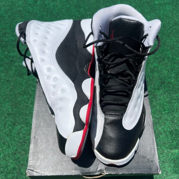 Jordan used size 7Y or 8.5w - Picture 1 of 4